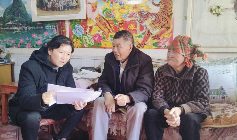云南省红河州泸西县：“四问”谋划推动老干部工作